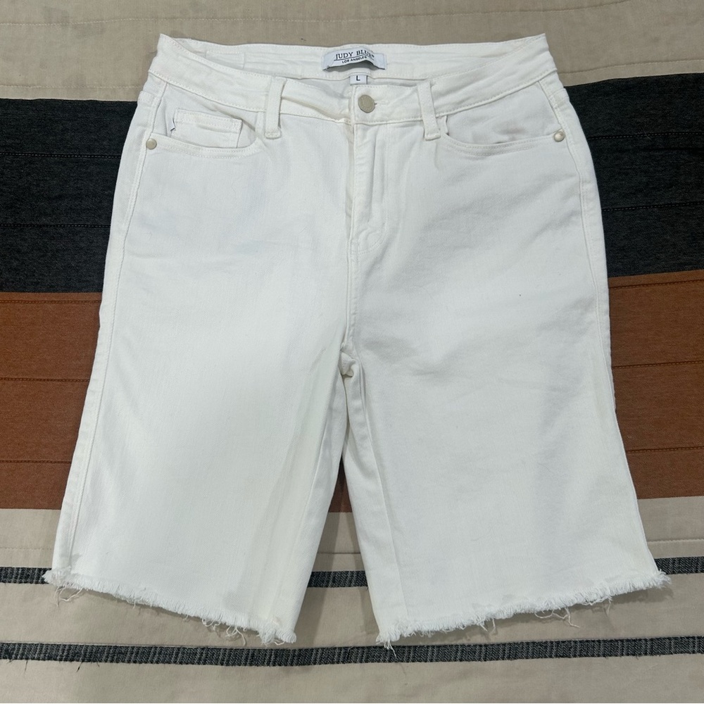 Judy Blue White Raw Hem Bermuda Shorts